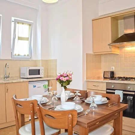 Timelettings Hisar Garden *